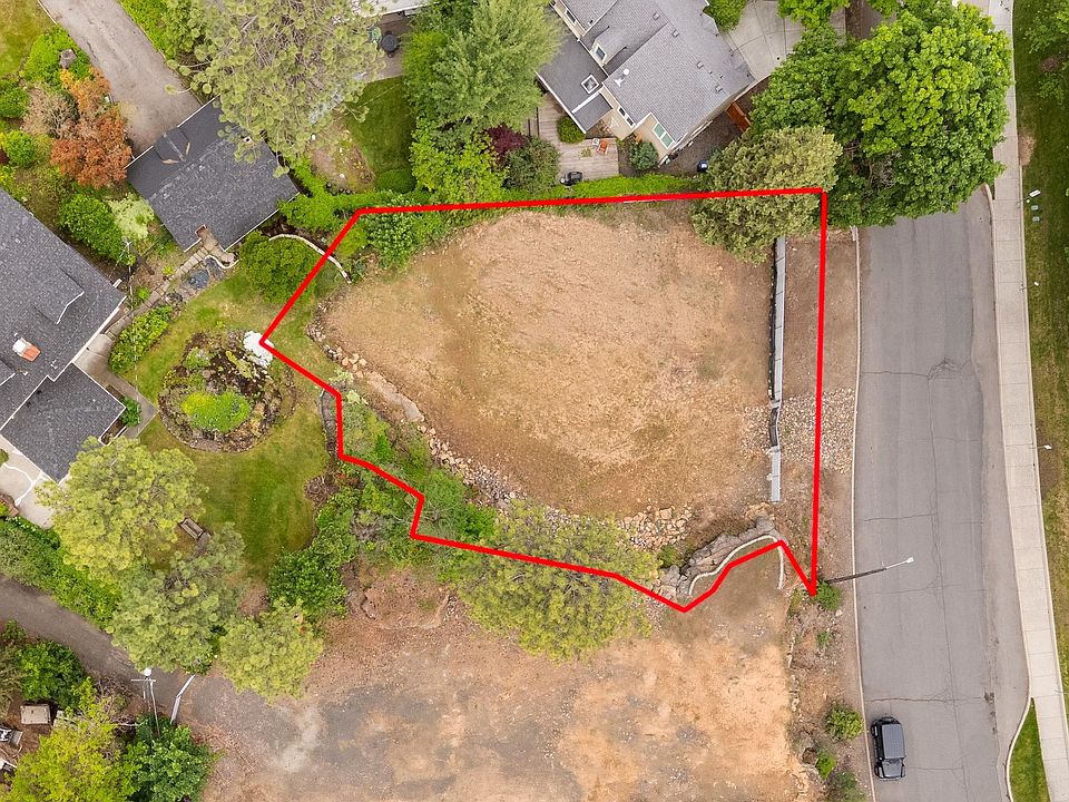 1st image of 810 E Plateau Rd