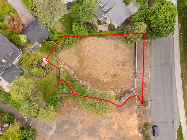 810 E Plateau Rd, Spokane, WA 99203