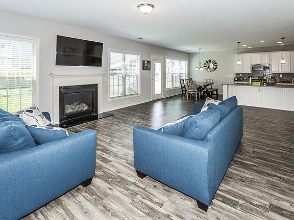 2nd image of 1806 Seahawk Ln