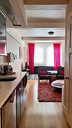 310 Riverside Drive, #916