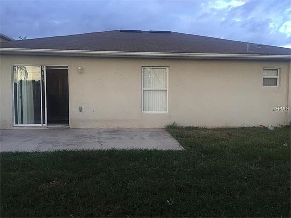 3rd image of 2127 Blackstone Landing Dr