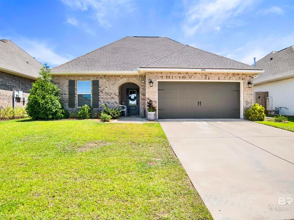 1484 Fenton Cir, Foley, AL 36535