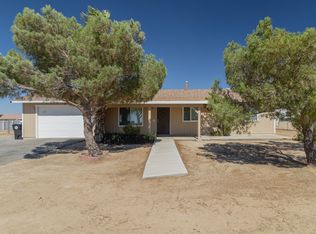 10739 Caribou Ave, Apple Valley, CA 92308