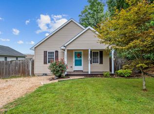 1427 5th St, Waynesboro, VA 22980