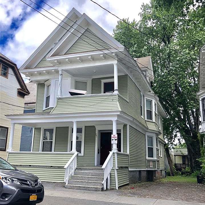 1st image of 441 Hudson Ave