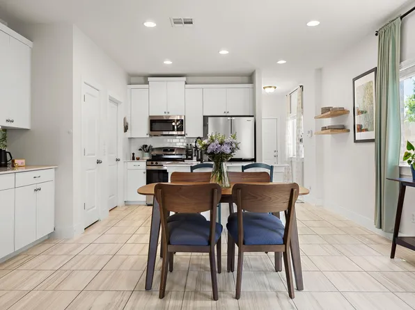 532 White Steppe Way #252, Georgetown, TX 78626