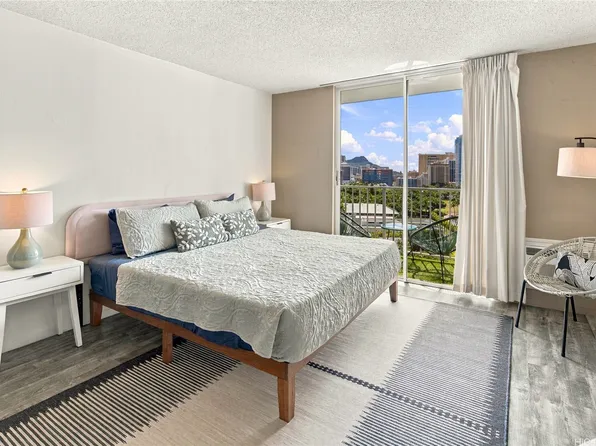 1920 Ala Moana Blvd APT 1109, Honolulu, HI 96815