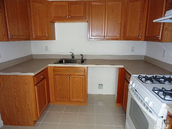 3rd image of 336 Beach 39 St #39