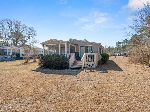 113 Navy Court, Hampstead, NC 28443