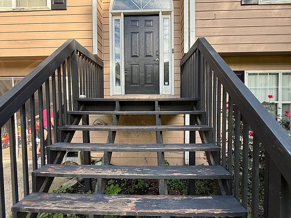 5th image of 412 Casey's Drive