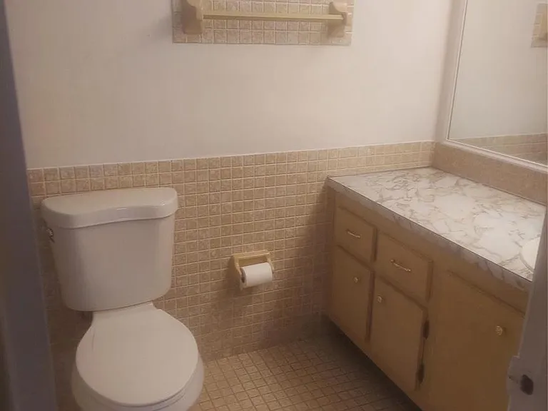 2061 NW 47th Ter #210 — Photo 16