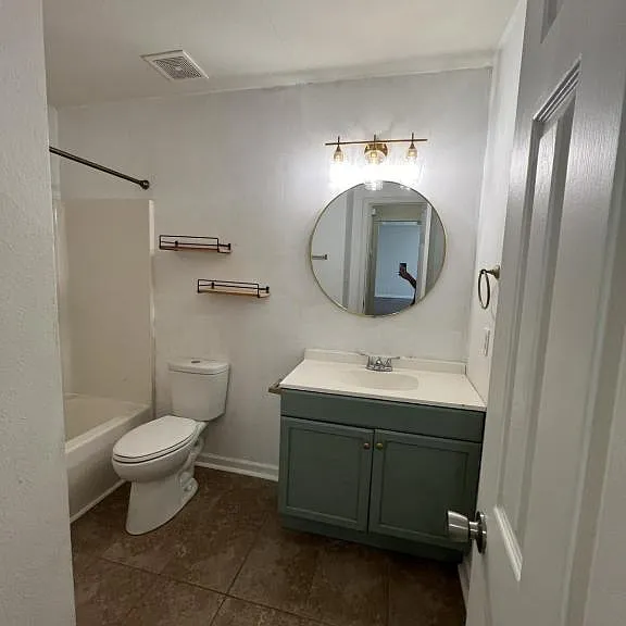 323 Atlantic Ave — Photo 8