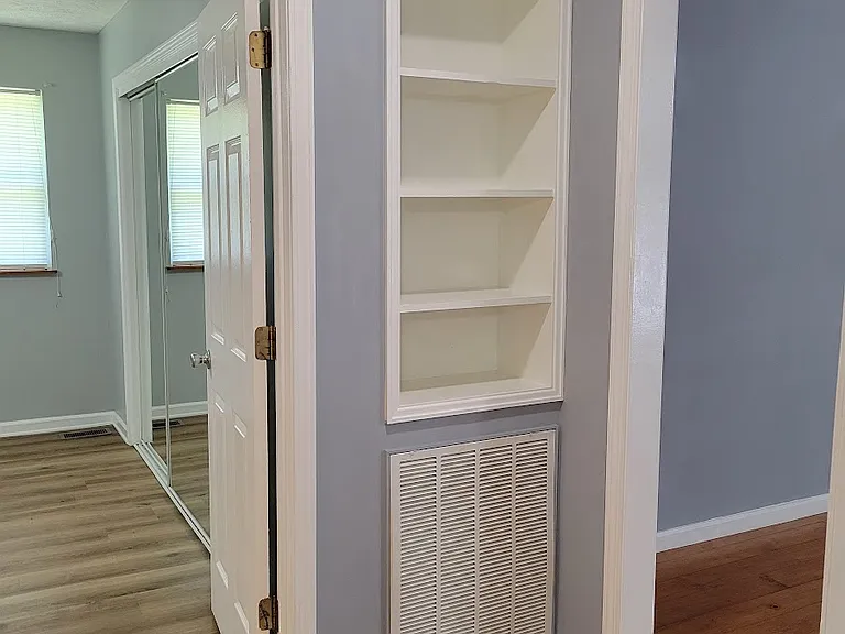 873 Oakmont Dr — Photo 14