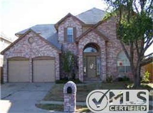 1815 Caplin Dr, Arlington, TX 76018