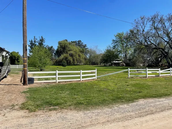 Michigan Ave, Modesto, CA 95358