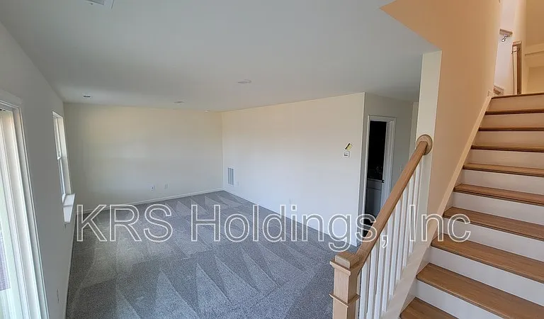 838 Parc Townes Dr — Photo 4