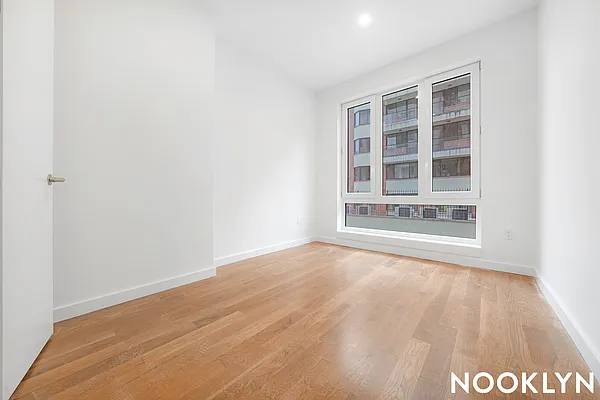 Rented by Nooklyn NYC LLC | media 6