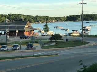 158 Westfield Way, Pewaukee, WI 53072