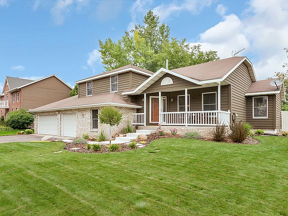 2nd image of 1207 Mill Creek Cir