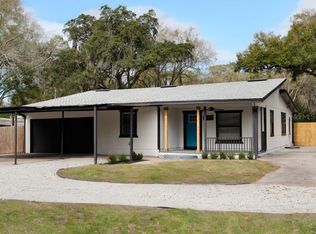 20951 Leonard Rd, Lutz, FL 33558