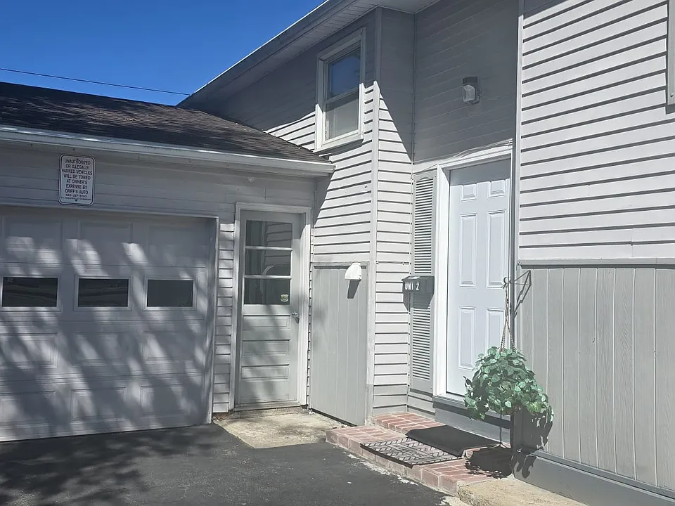 466 Stone Rd #2
