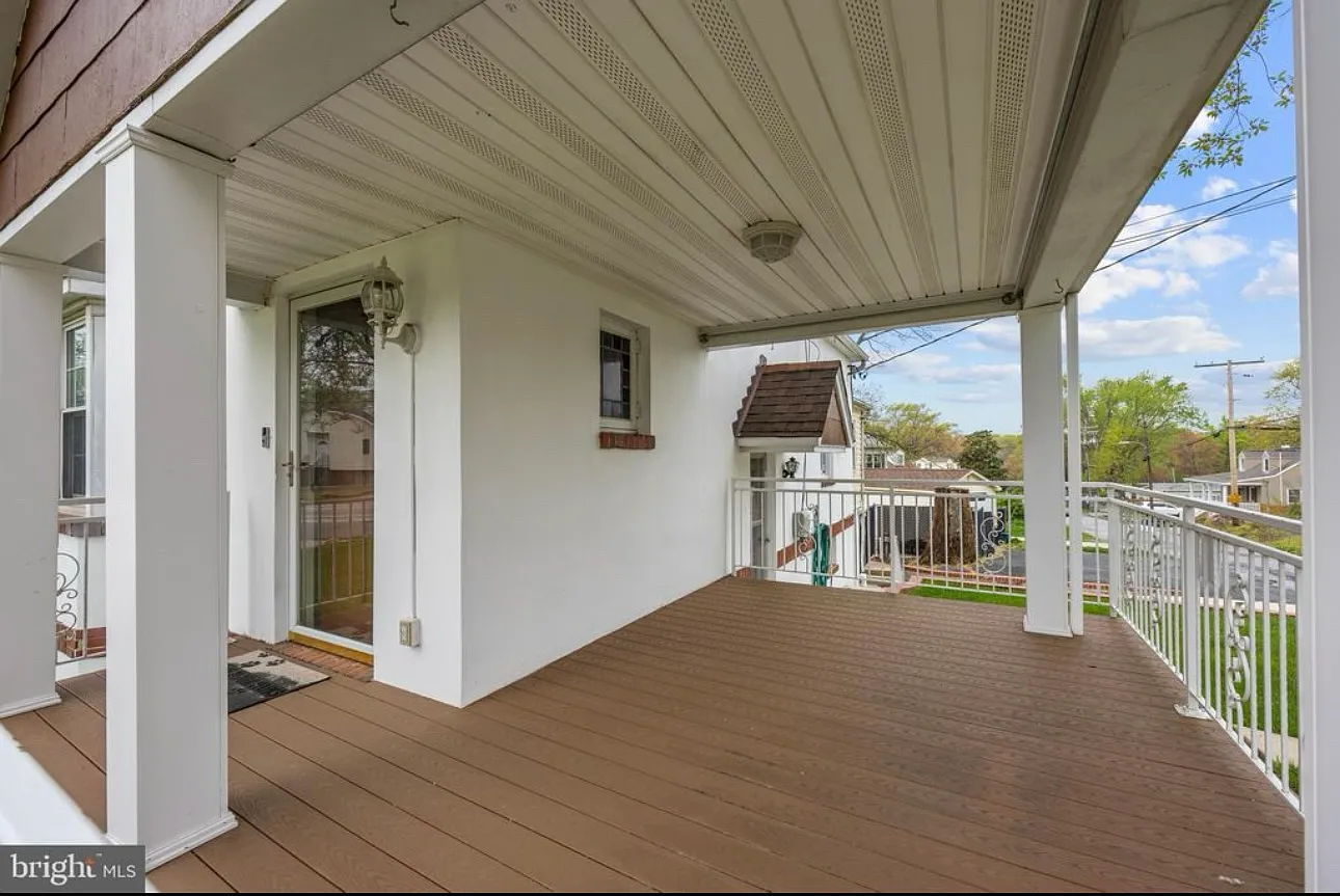 4 bed, 1.5 bath, 1675 sqft, $25,000 — Photo 1