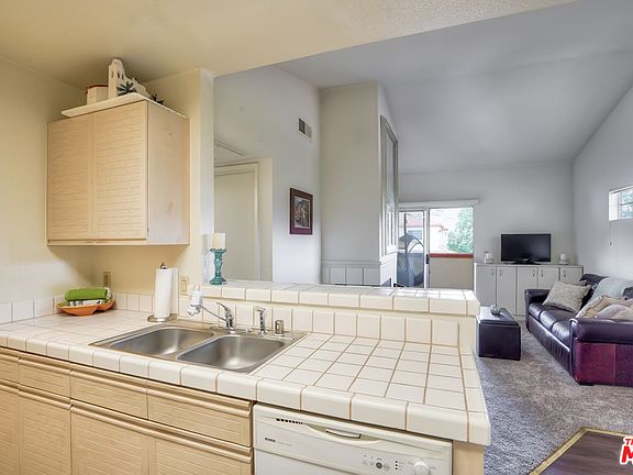 5th image of 7089 Dublin Meadows St APT E