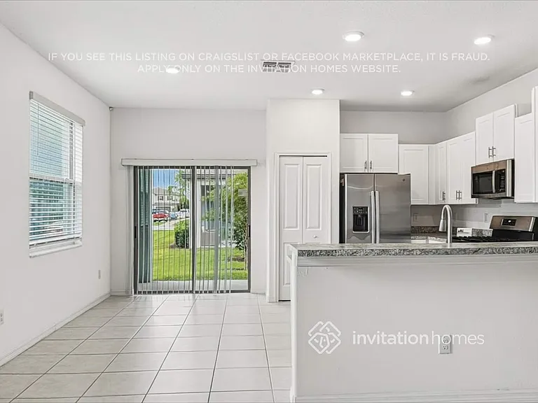 8271 Birch Haven Ln — Photo 9