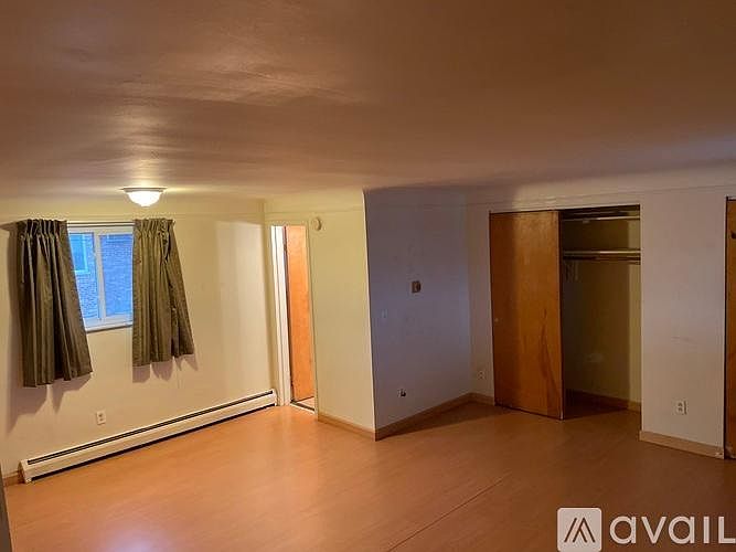 2nd image of 9334 Reading Rd #18