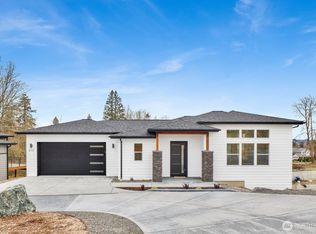 8721 Semiahmoo Dr, Blaine, WA