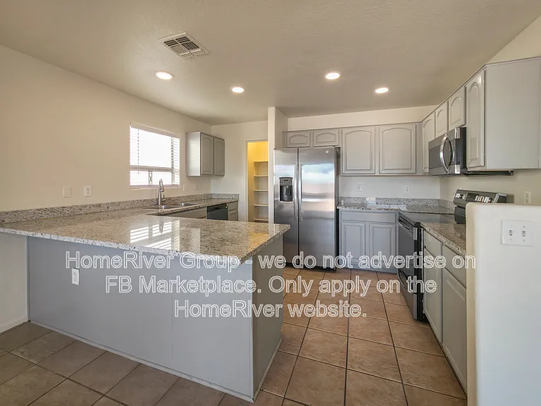 3325 SE 94th St — Photo 5