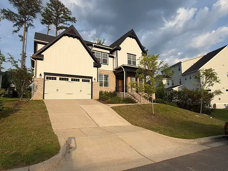 421 Candlebrook Ln — Photo 2