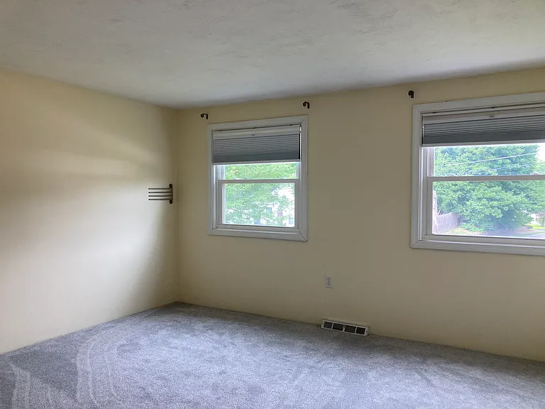 6 Carol Dr #6 — Photo 14