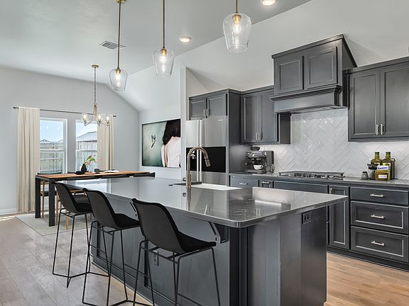 Kitchen Dining Area