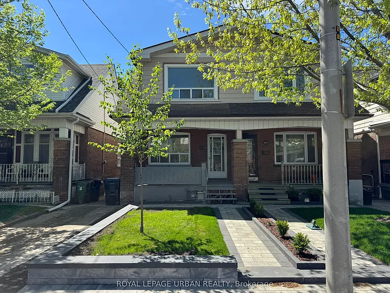 405 Milverton Blvd #UPPER — Photo 1