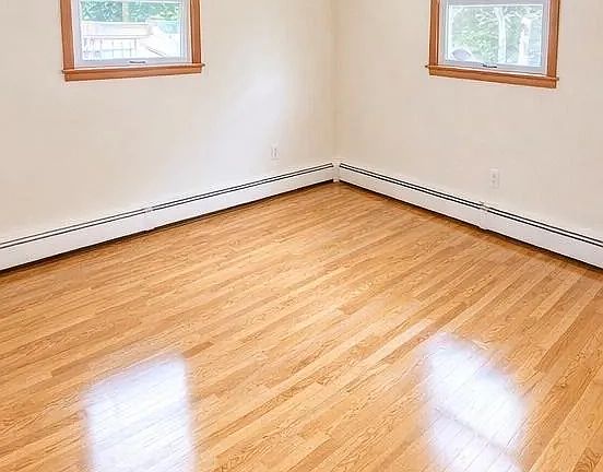 3rd image of 29 Woodland Rd Floor 2