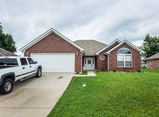 6317 Sky View Ln, Charlestown, IN 47111