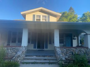 25 Joseph Perkins Rd #B, Norwich, CT 06360