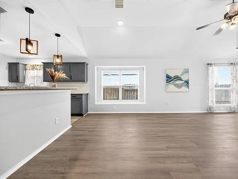 7219 Avocet Ln — Photo 17