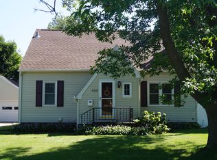425 Sheridan Rd, Waterloo, IA 50701