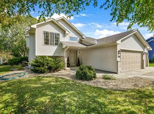 1377 Whitney St, Shakopee, MN 55379