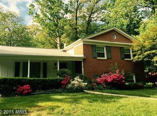 6703 Greyswood Rd, Bethesda, MD 20817