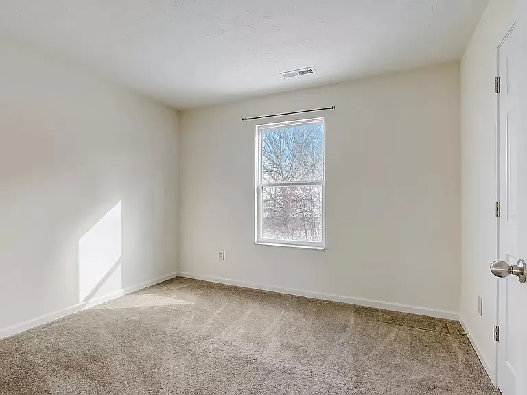 8961 Ingram Ln — Photo 28