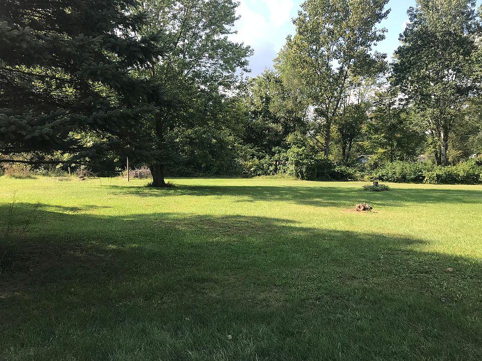 2nd image of 43160 Bemis Rd
