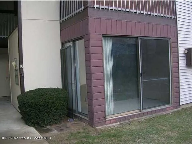 92 Arrowood Rd Unit D photo 1