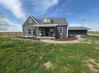 1736 E Us Highway 136, Carthage, IL 62321