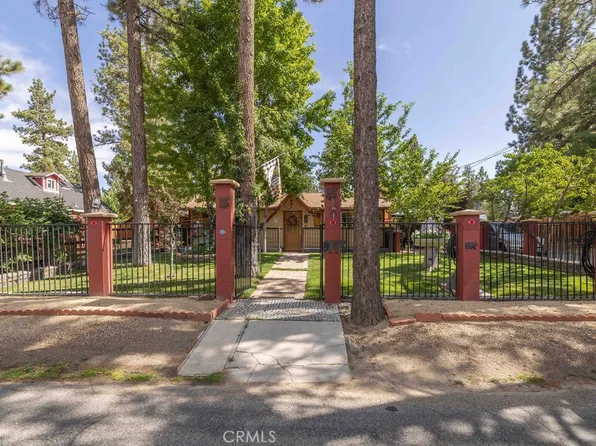 500 E Meadow Ln, Big Bear City, CA 92314