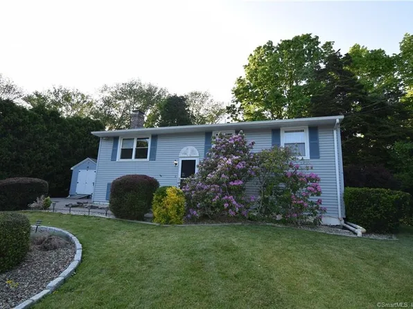 13 Cartridge Trail, Ledyard, CT 06339