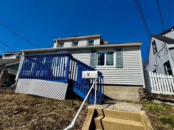9 Lakeview Ave, Mount Olive Twp., NJ 07828