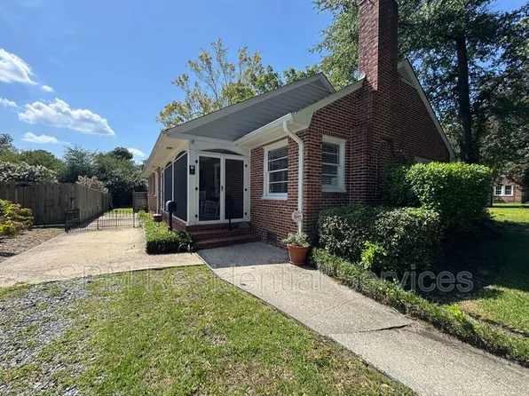 6 Keaton Ave, Wilmington, NC 28403